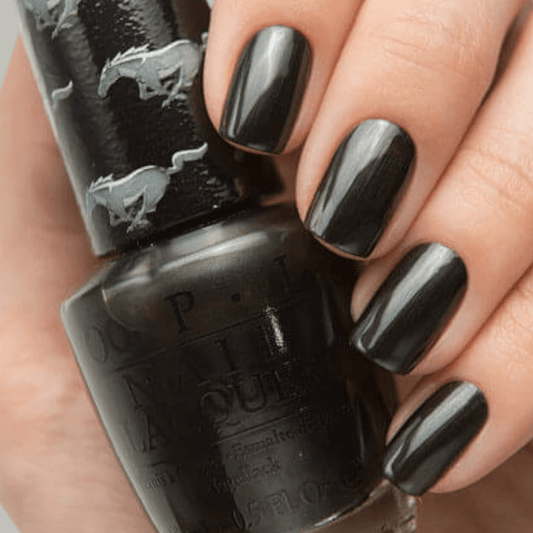 OPI Nail Lacquer Nail Polish 15ml Queen Of The Road - Infinite Beauty