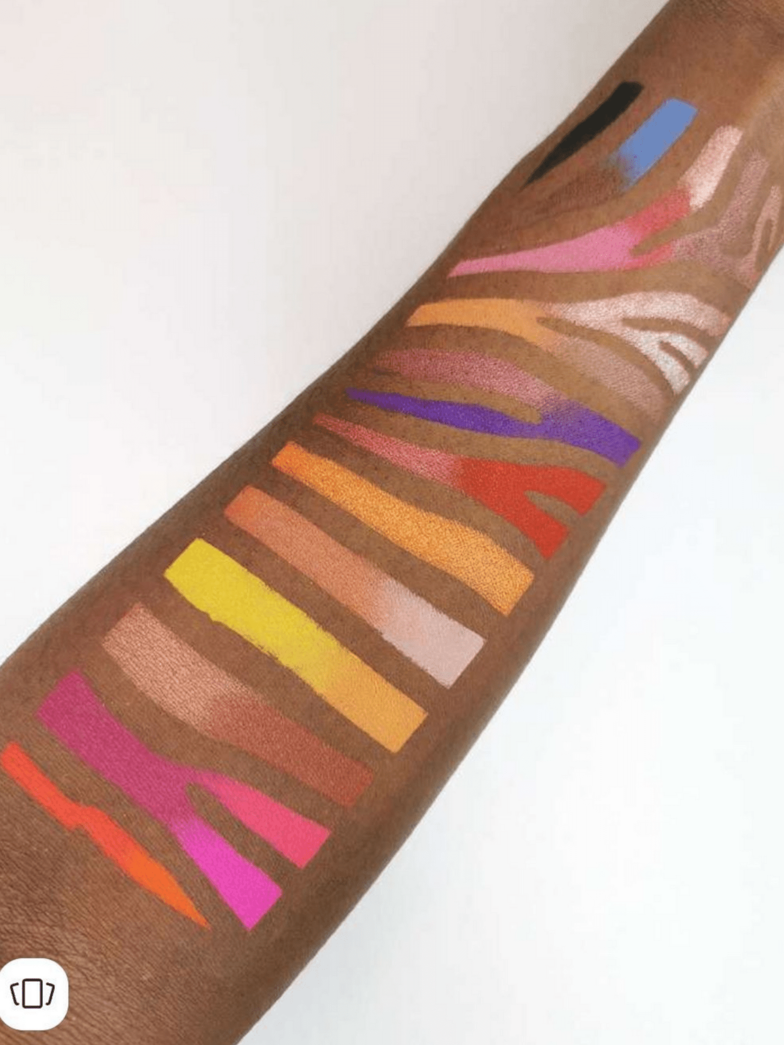 Makeup Revolution London X Mystic 37 Shades Eyeshadow Palette 3.5G - Infinite Beauty