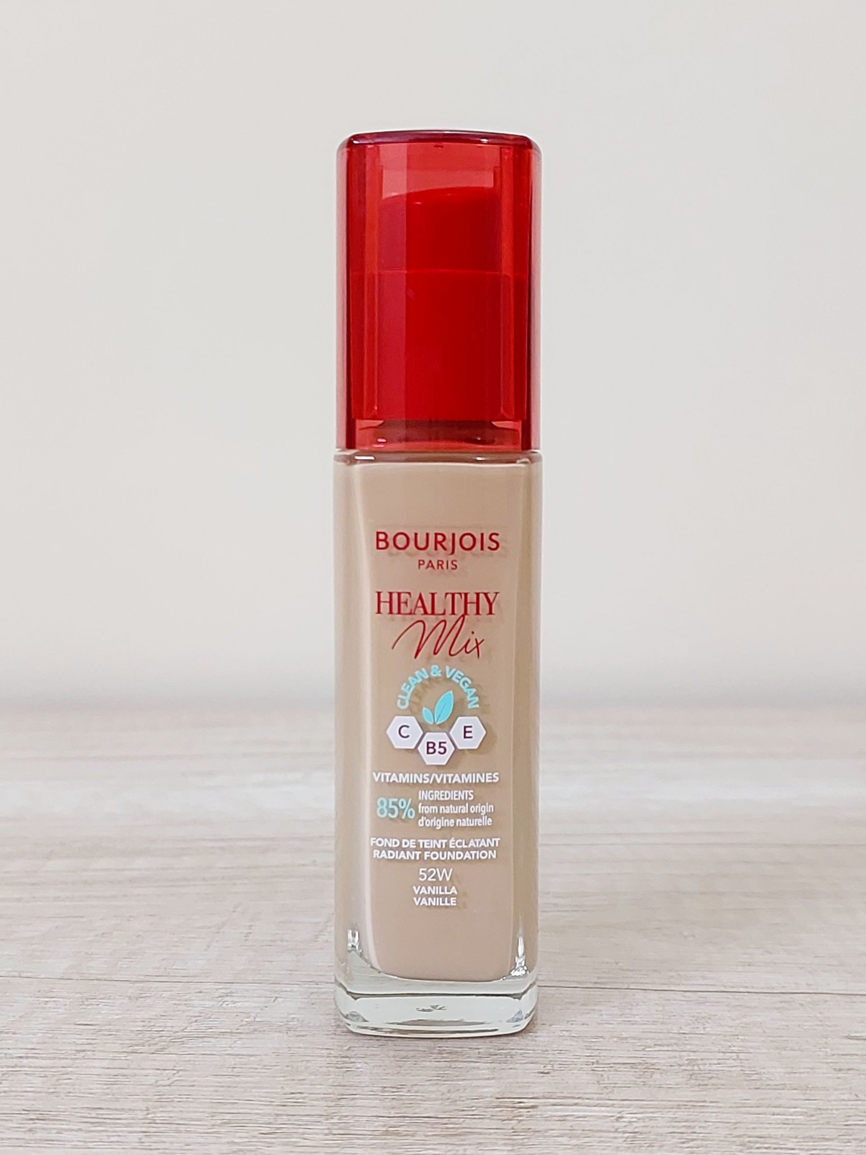 Bourjois Healthy Mix Clean & Vegan Foundation 52W Vanilla