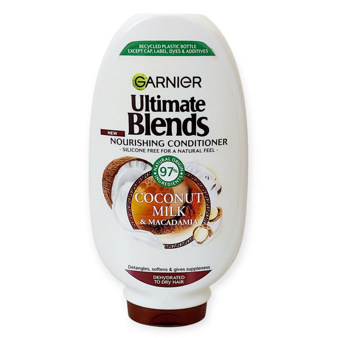 Garnier Ultimate Blends Coconut Milk & Macadamia Nourishing Conditioner.
