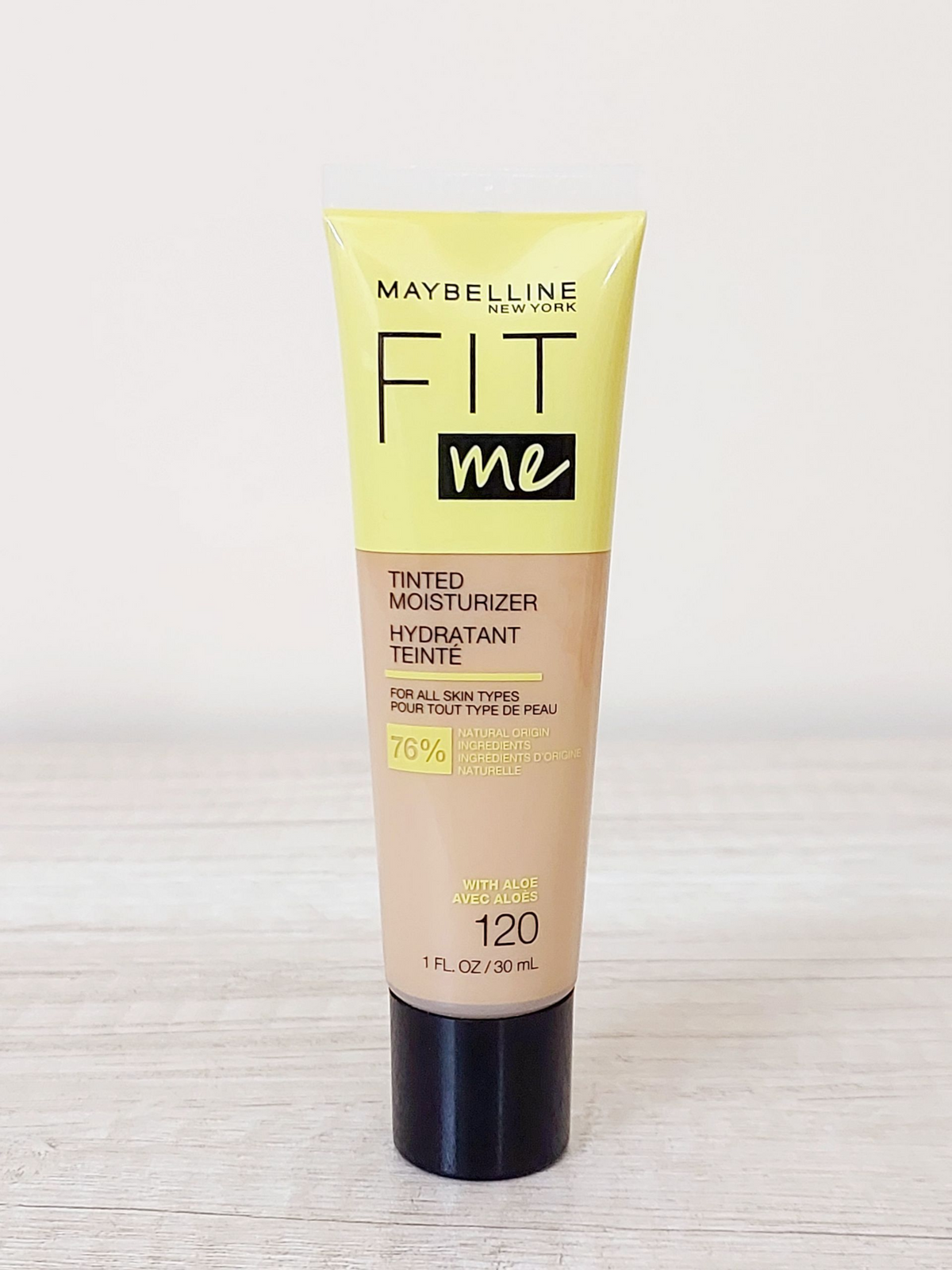 Maybelline Fit Me Tinted Moisturizer Face Makeup 120