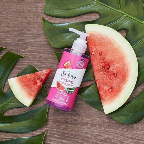 St Ives Hydrating Daily Facial Cleanser Watermelon 200ml
