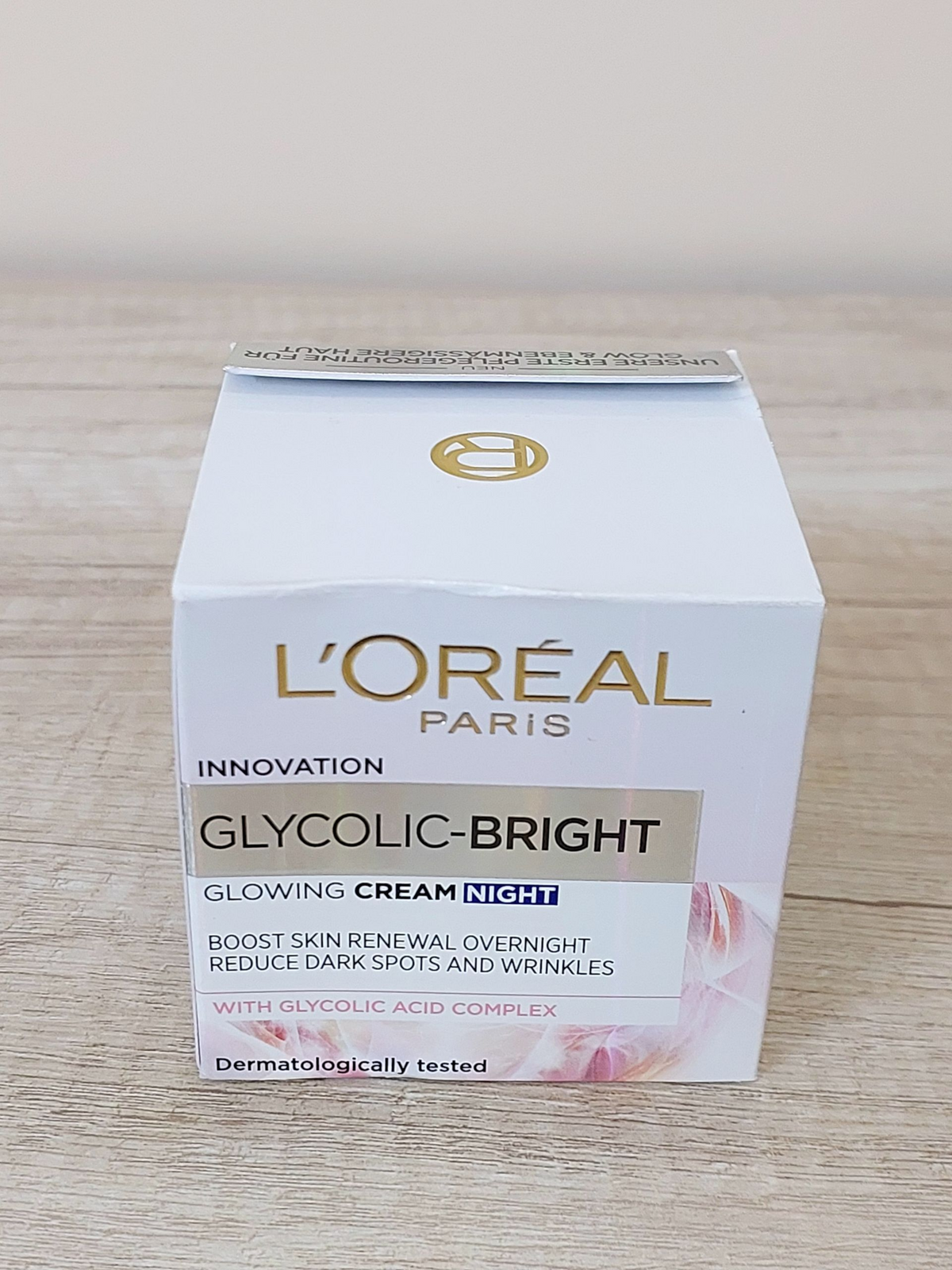 L'Oreal Paris Glycolic Bright Glowing Gel Night Cream 50ml